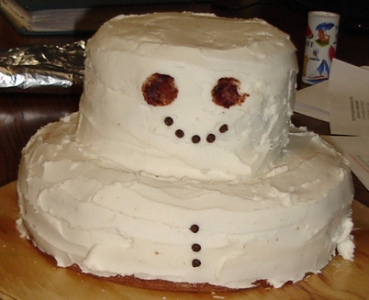 2-tier Snowman Cake